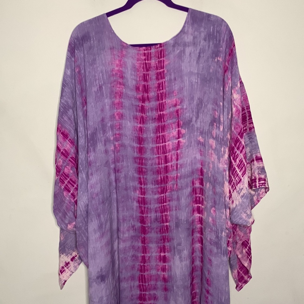 Style Rack Tie-Dye Shawl - Picture 4 of 5